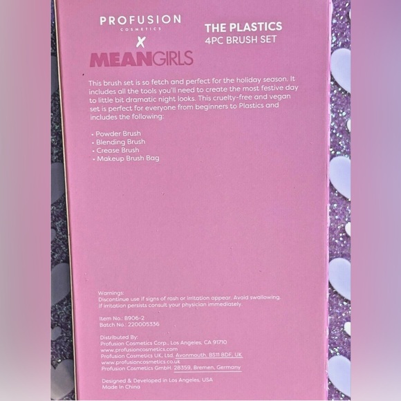 NWT Cosmetics Mean Girls THE PLASTICS BRUSH SET - Picture 3 of 5
